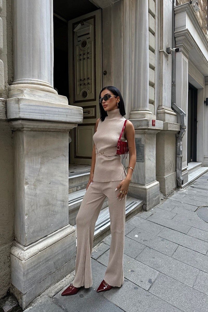 Kadın Takım - Kuşaklı - İvy - Bej