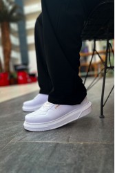 Mens Sneakers - White - 075