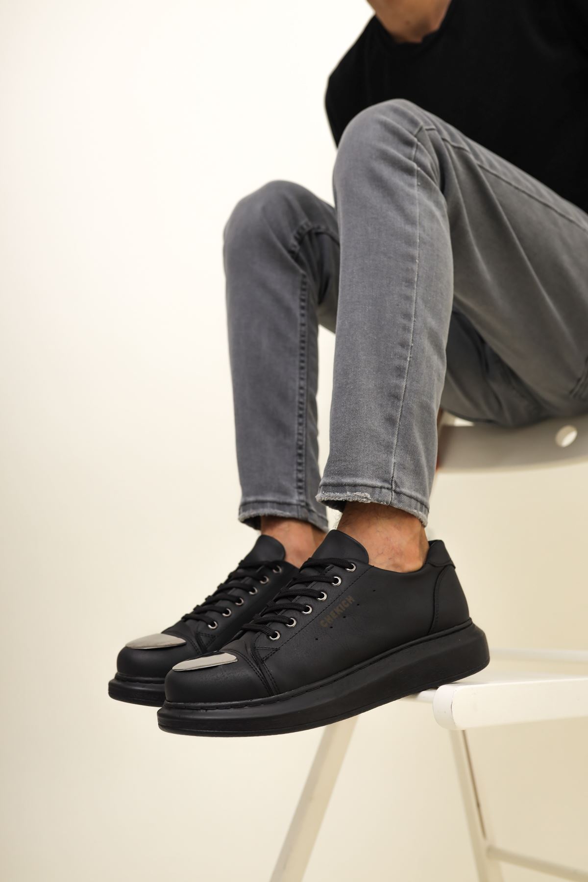 Erkek Sneaker - Siyah - 175