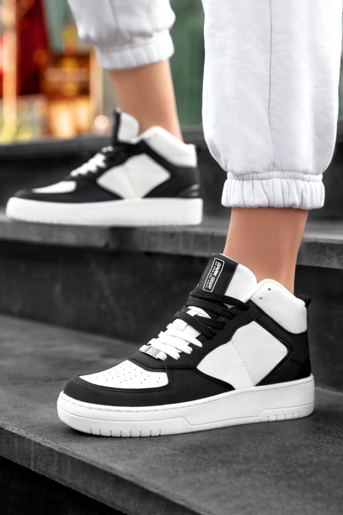Kadın Bilekli Sneaker - Beyaz Siyah - DS Maya