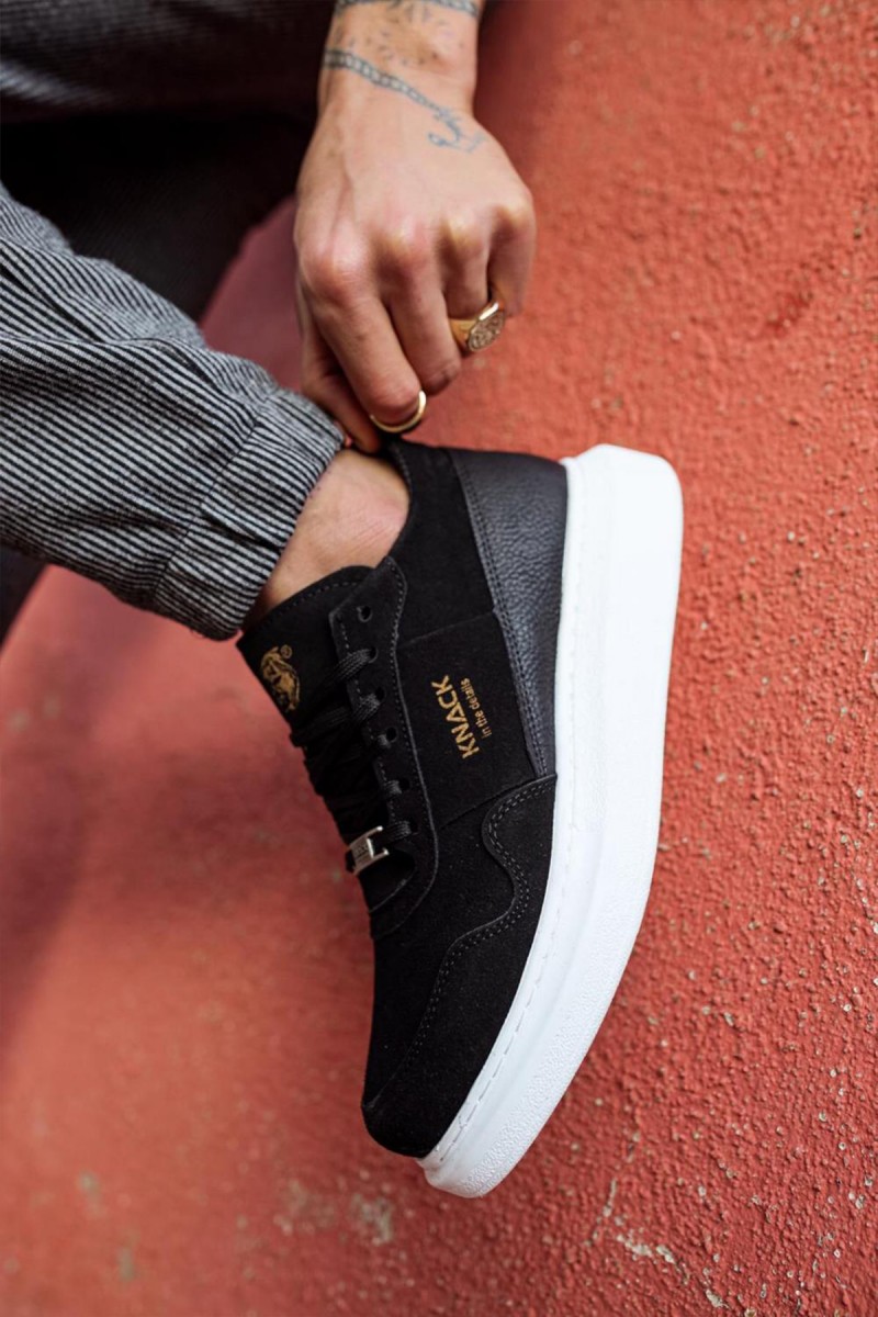 Mens Sneakers - Black White Suede - 040