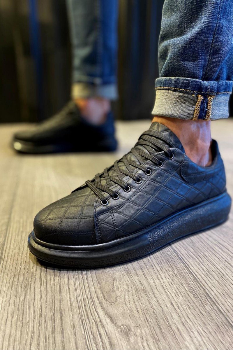 Mens Sneakers - Black Quilted - 044