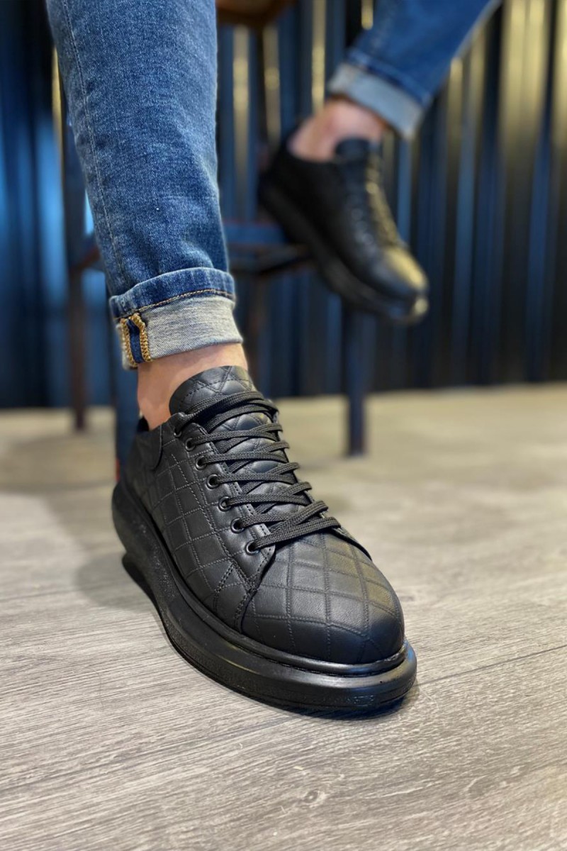 Mens Sneakers - Black Quilted - 044