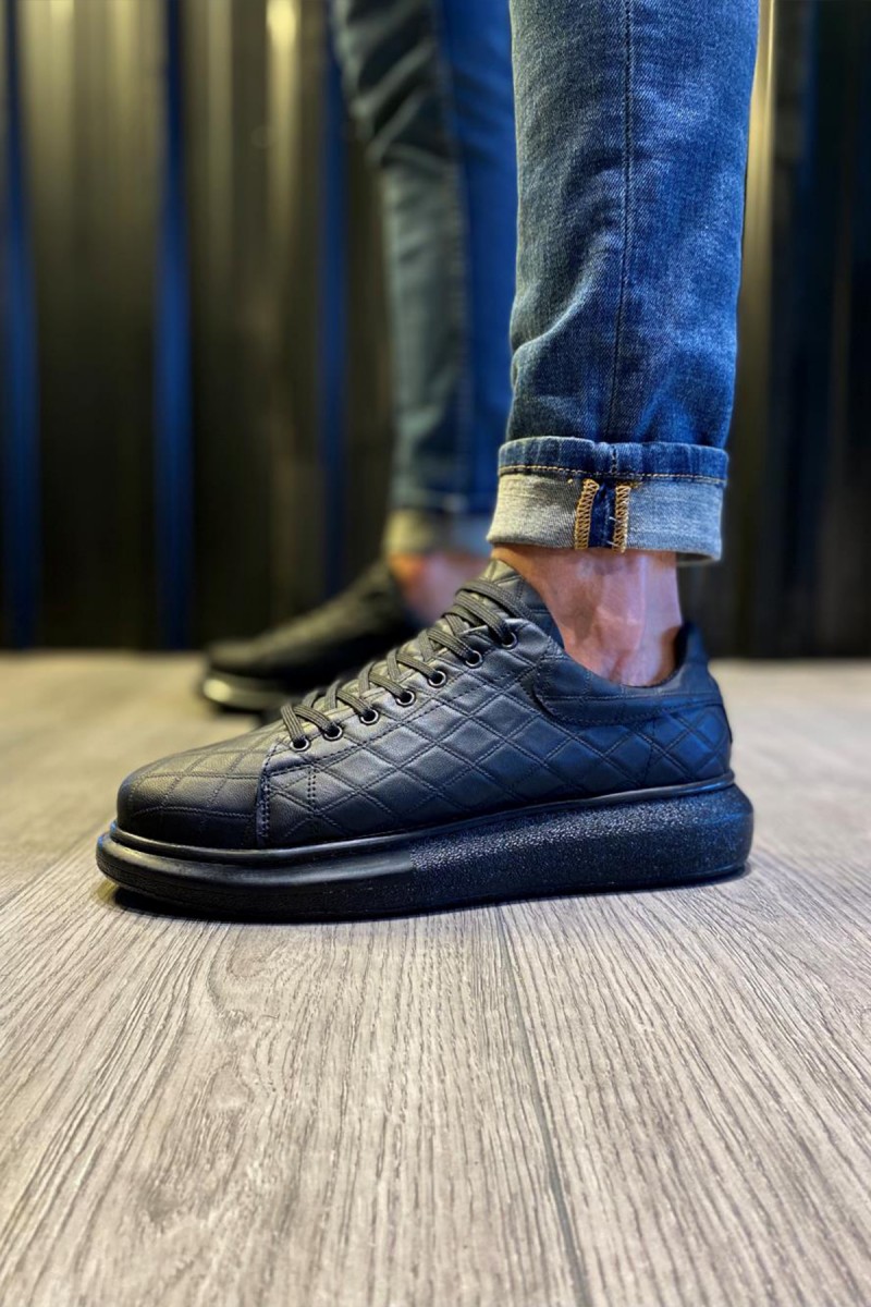Mens Sneakers - Black Quilted - 044