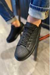 Mens Sneakers - Black Quilted - 044