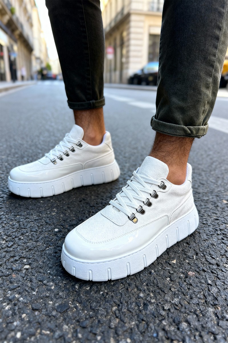 Mens Sneakers - White Suede - 600