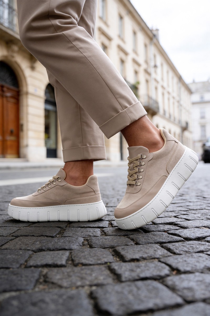 Mens Sneakers - Beige Suede - 600