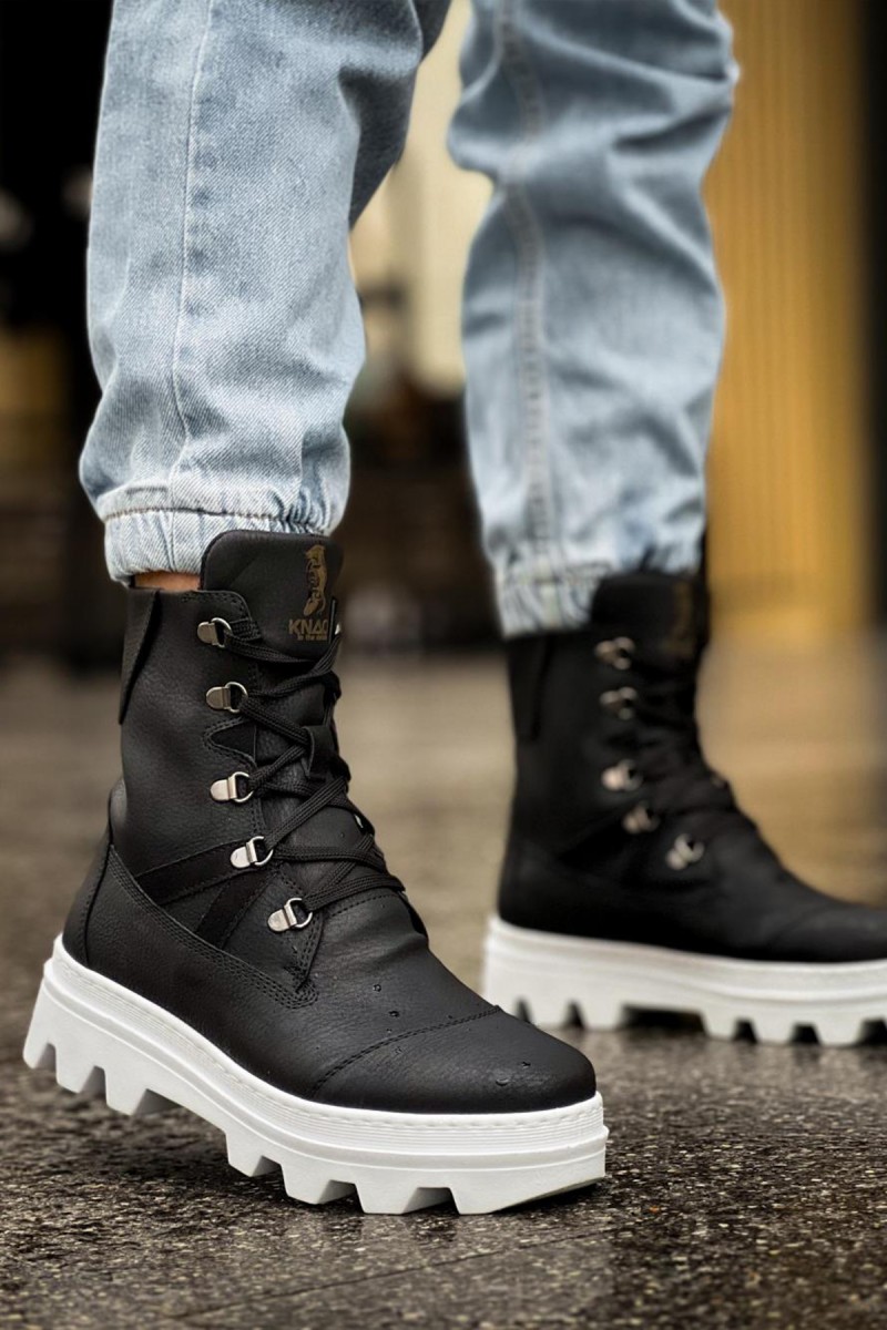 Erkek Bot  - Siyah Beyaz - 14