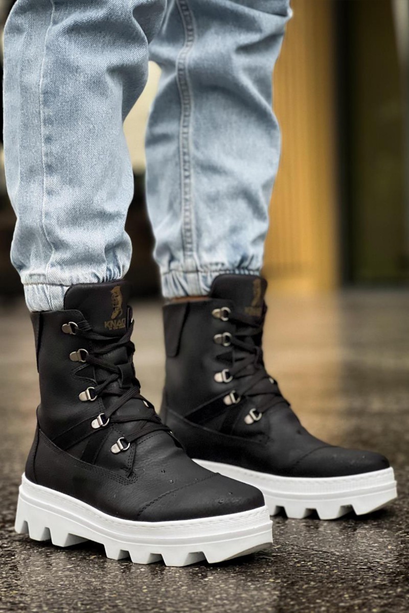 Erkek Bot  - Siyah Beyaz - 14